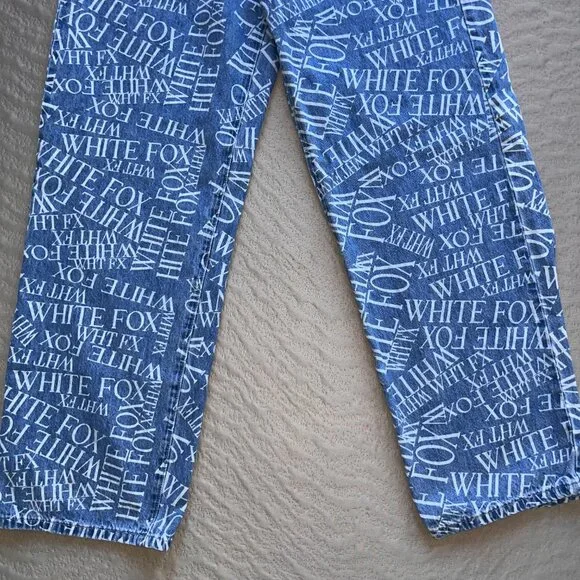 WHITE FOX BOUTIQUE ALL OVER SPELLOUT PRINT BAGGY JEANS HIGH WAIST WIDE LEG - L